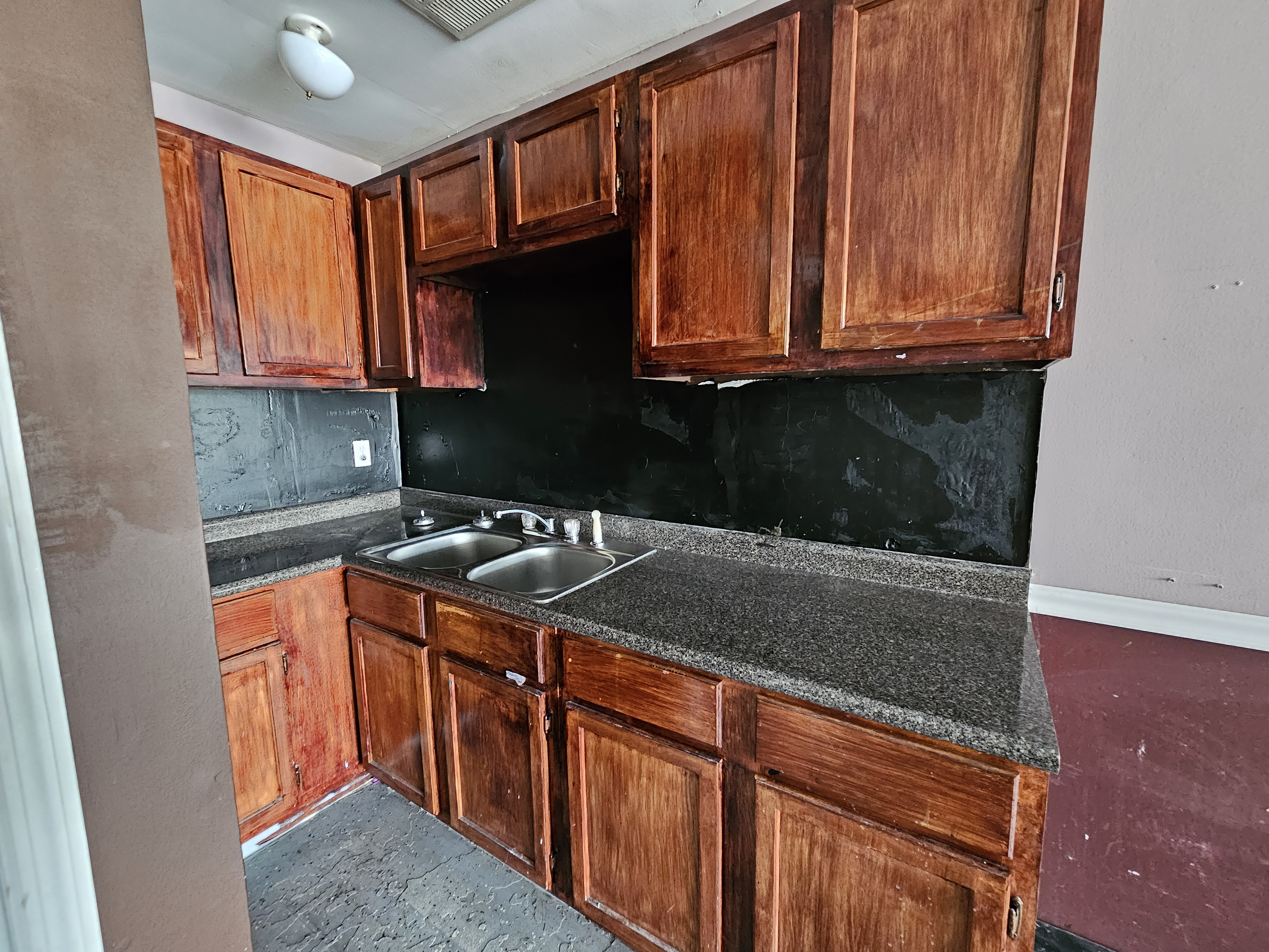 700 B Main Street, Unit B