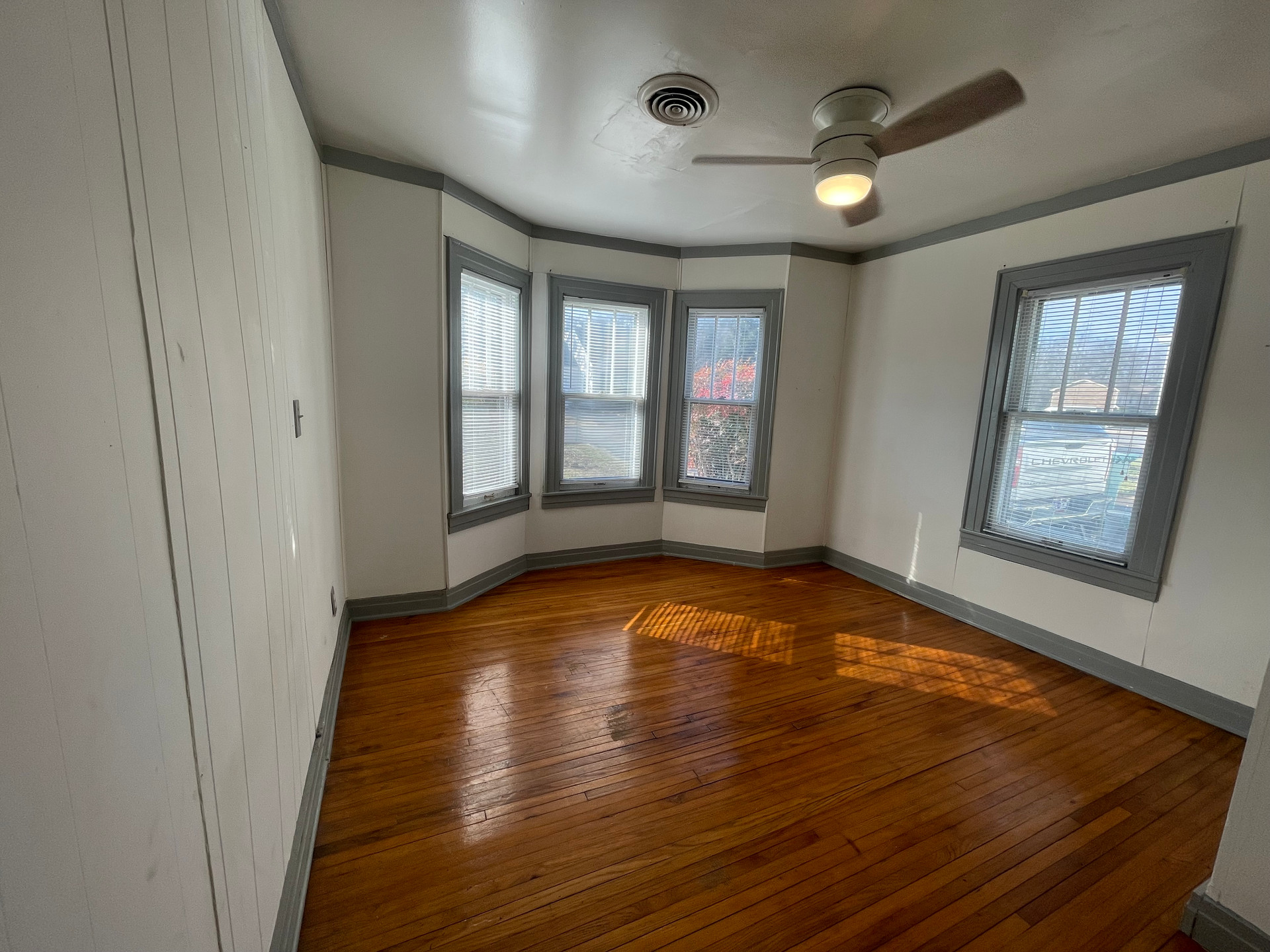 403A Martin Ave.