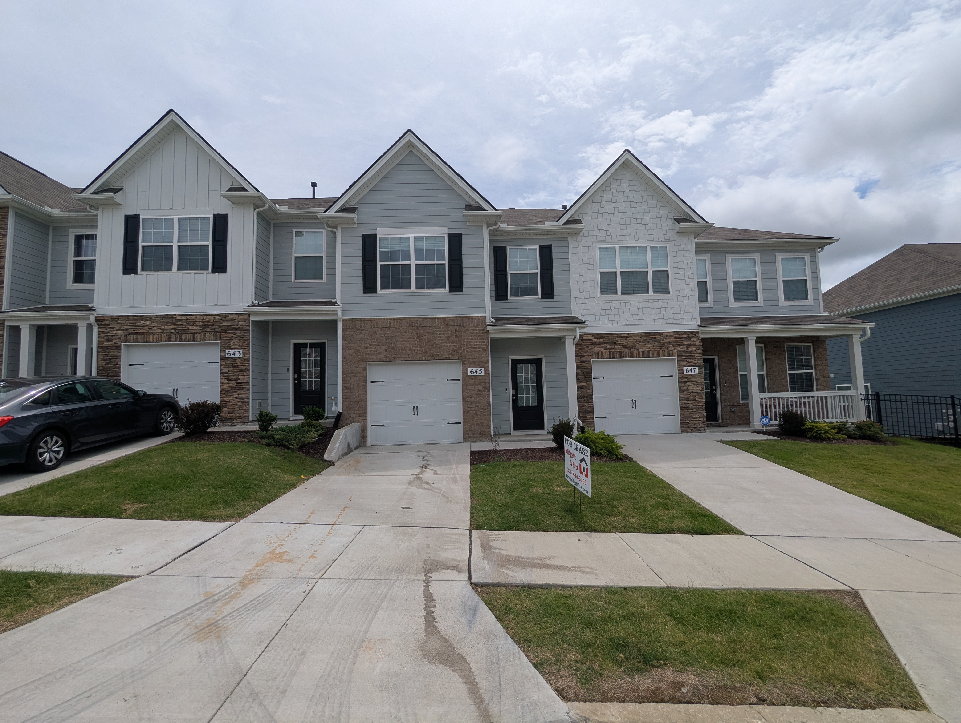 645 Longtail Ln.