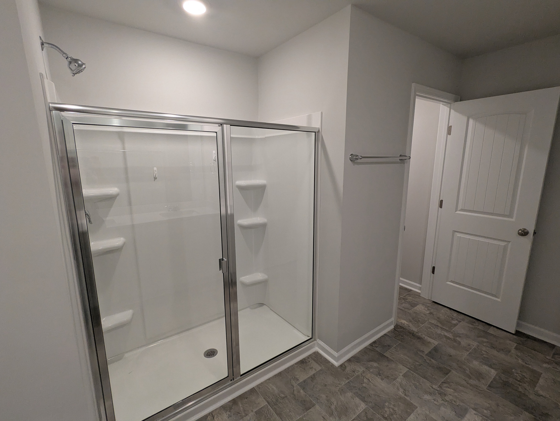 645 Longtail Ln.