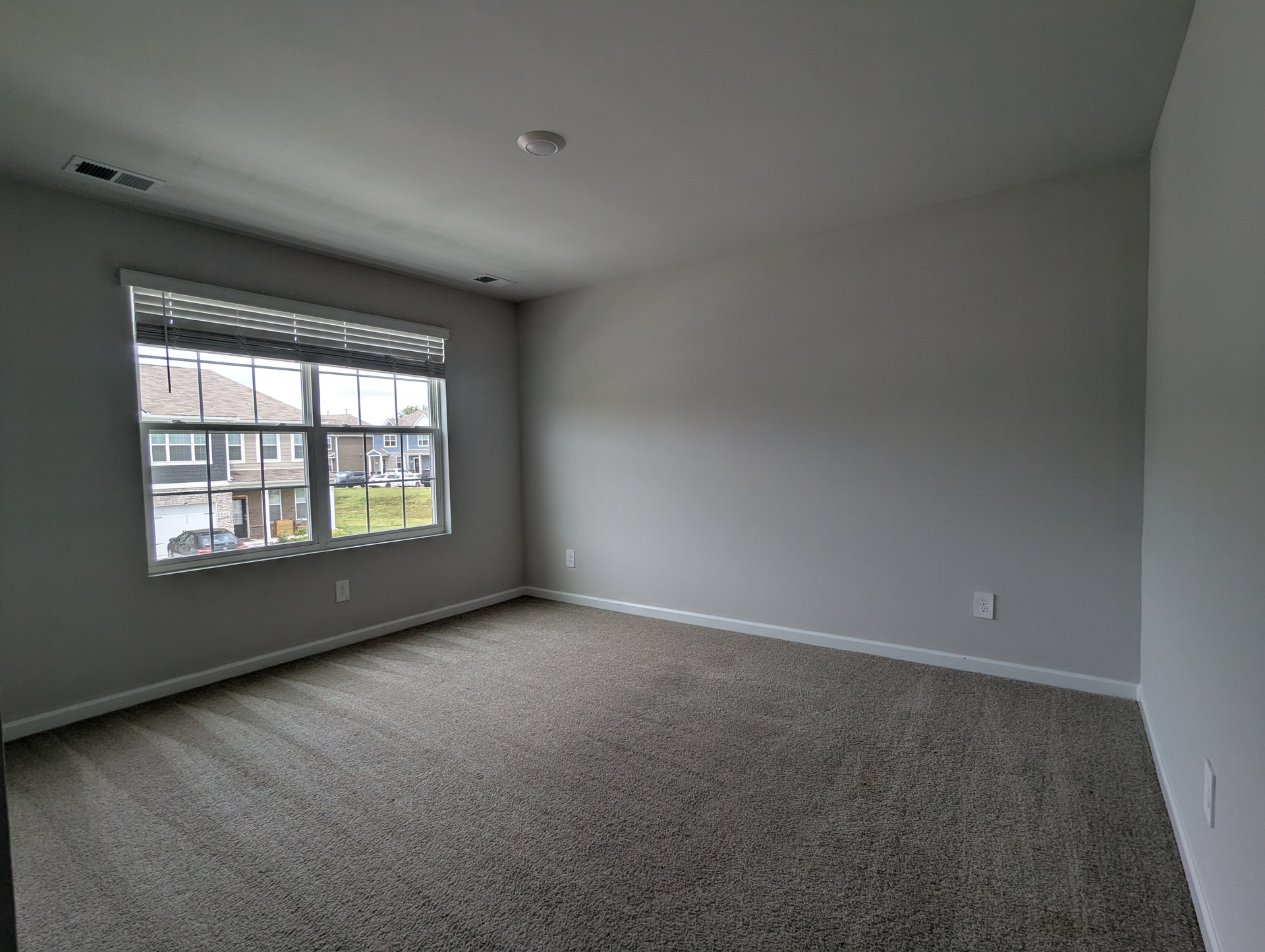 645 Longtail Ln.